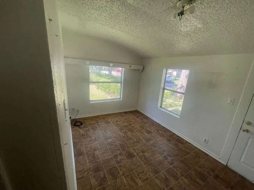 Photo of 909 Cedar Street