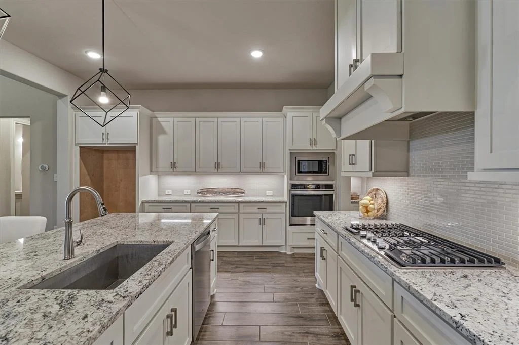 Photo of 8 Snowdrop Lily Drive