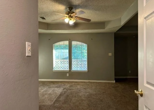 Photo of 9304 Pine Village