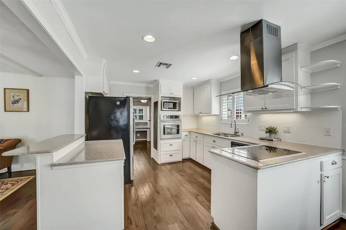 Photo of 10026 Overbrook Lane