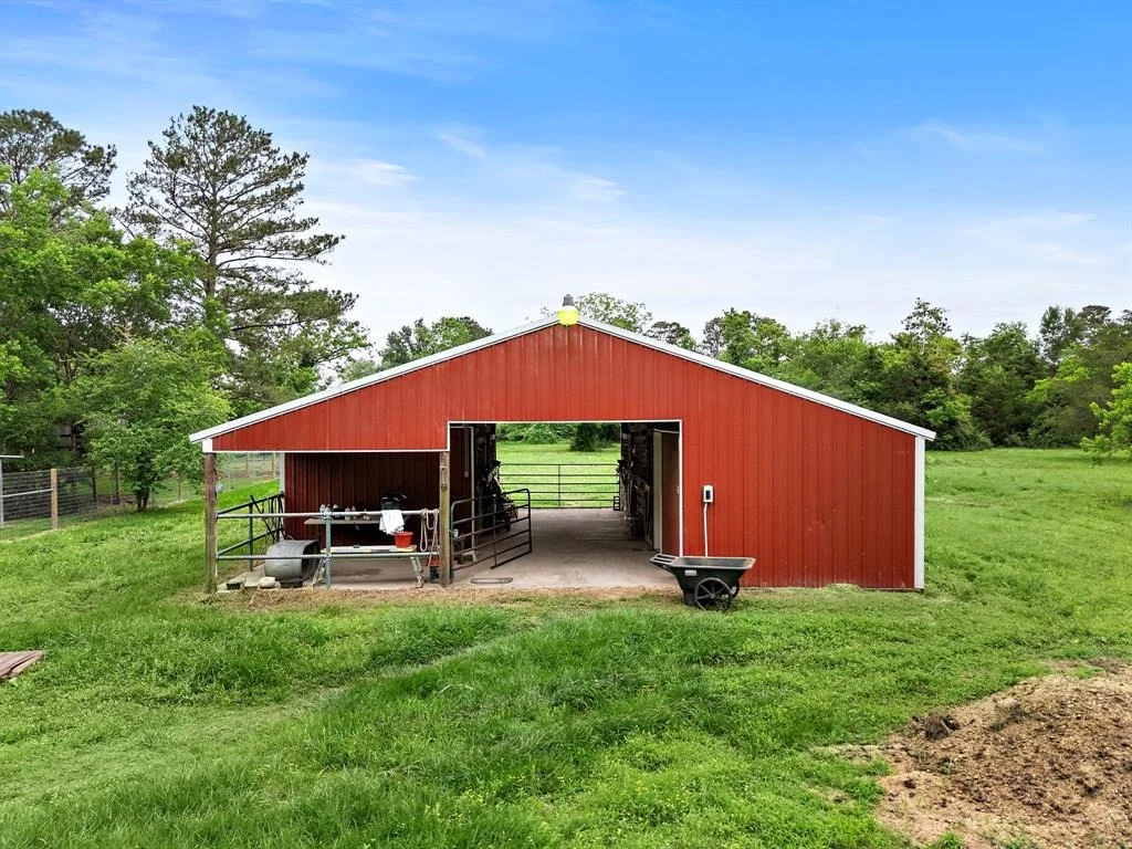 Photo of 927 County Road 423