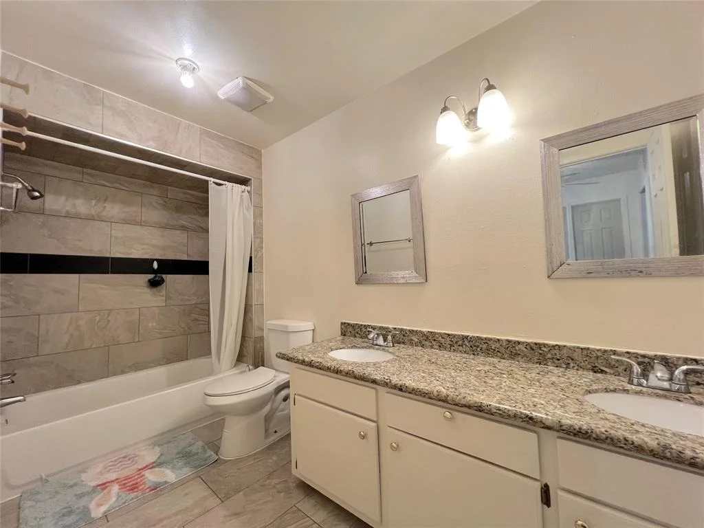 Photo of 315 N Forest Boulevard