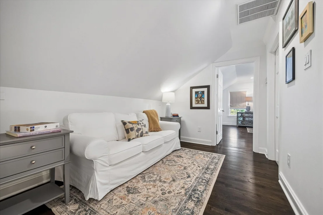 Photo of 2439 Stanmore Drive