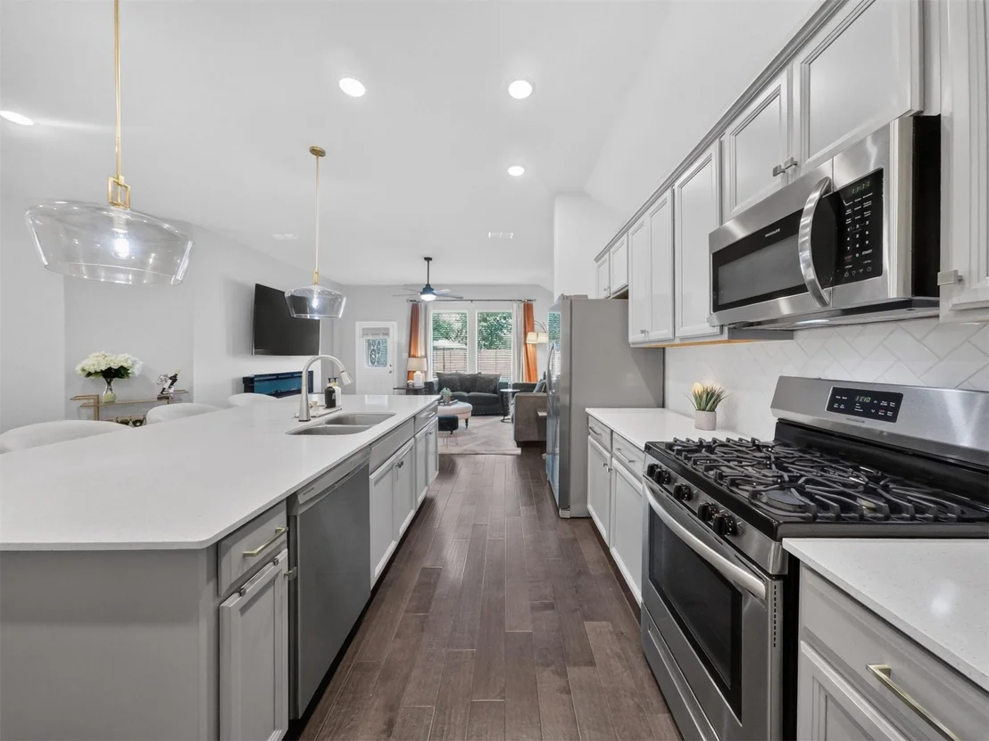 Photo of 4926 Morrison Drive