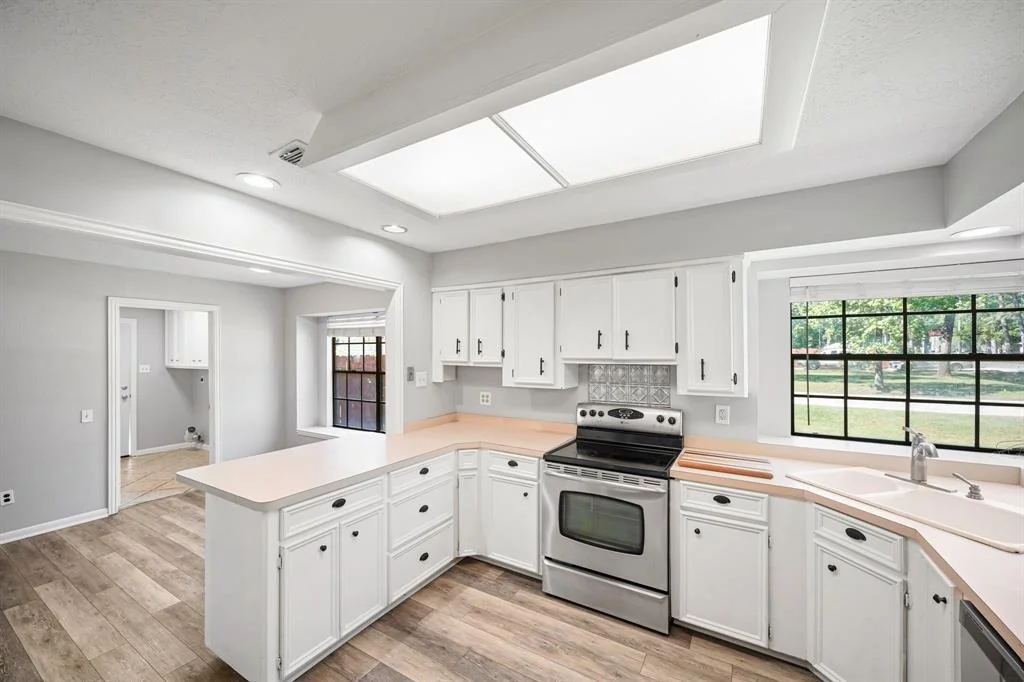Photo of 13502 Pine Drive