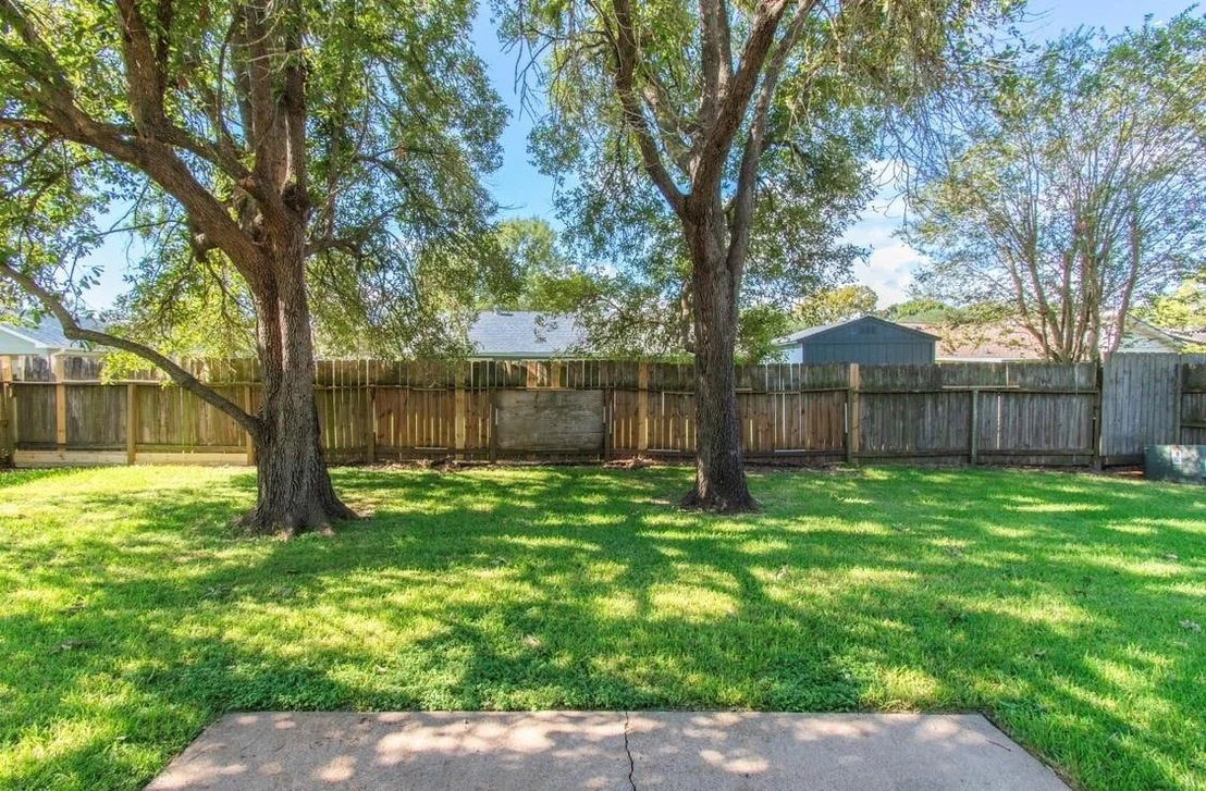 Photo of 462 Capehill Drive