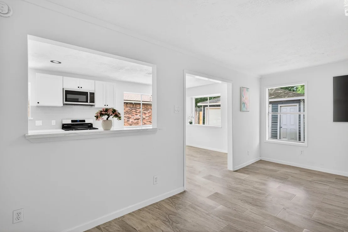 Photo of 24106 Spring Mill Lane