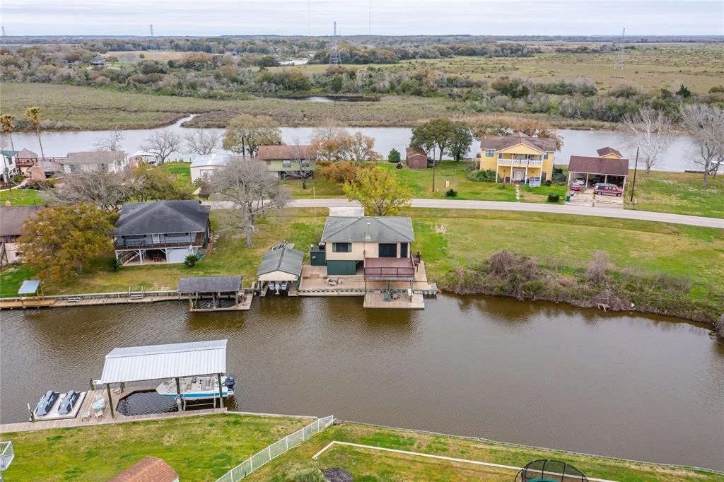 Photo of 410 Palm Drive