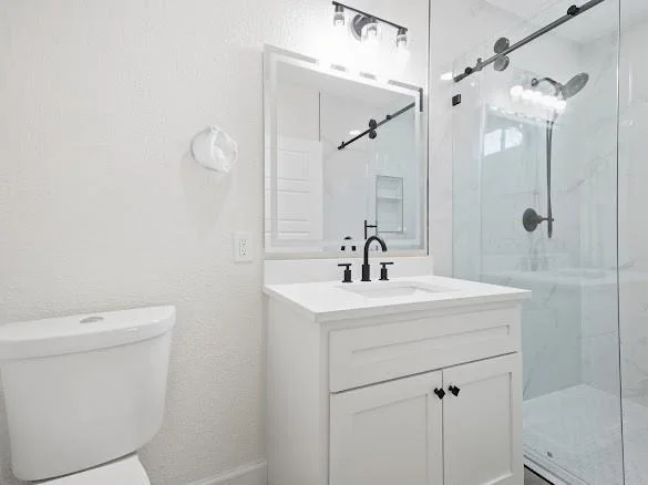 Photo of 2418 Huntington Drive