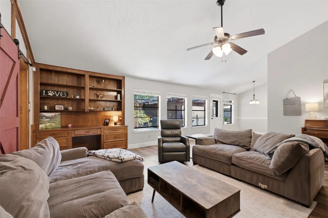 Photo of 2218 Silver Falls Drive