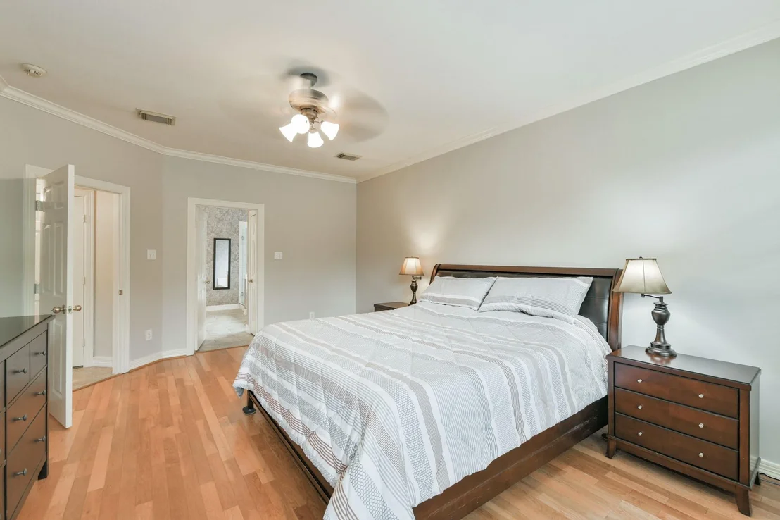 Photo of 16050 Lockdale Lane