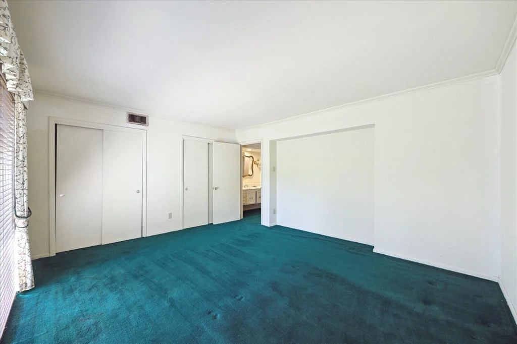 Photo of 1031 Ridgeley Drive