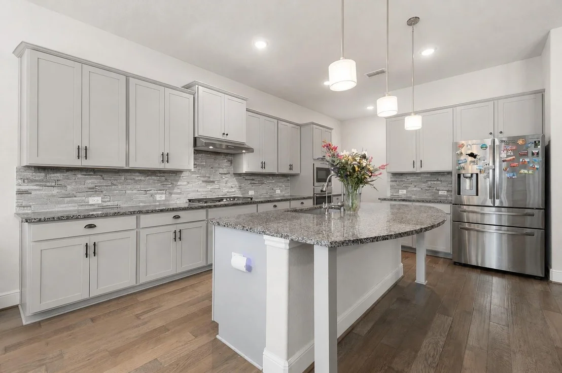Photo of 4831 Legend Creek Drive