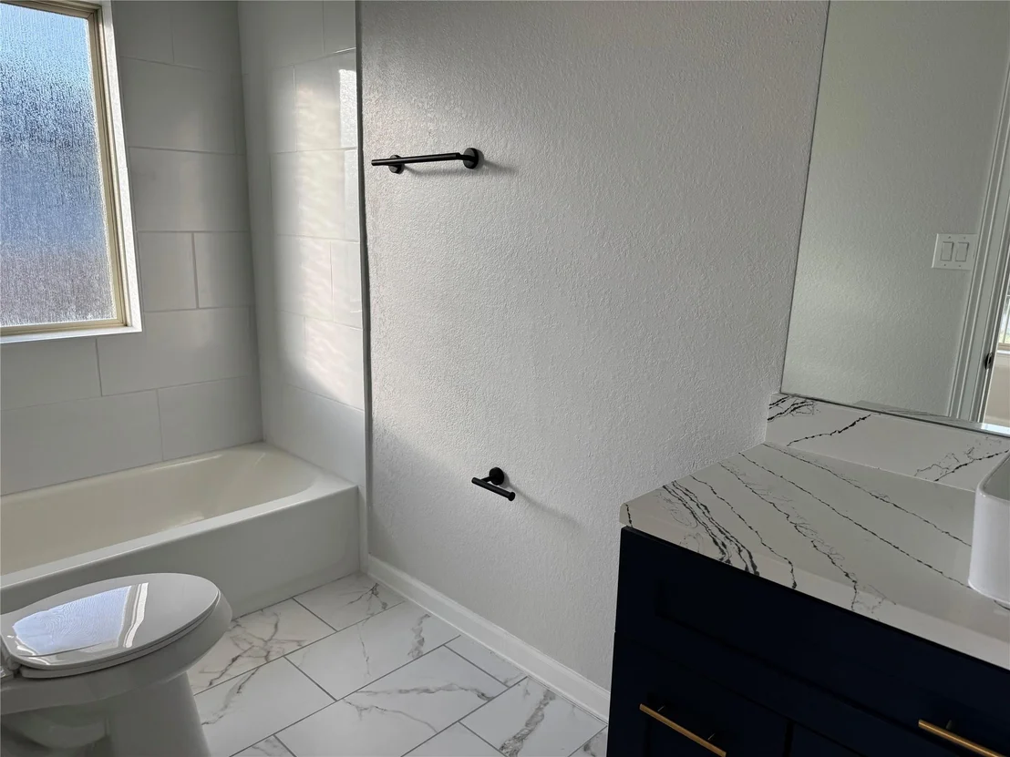 Photo of 6723 Windhaven Road