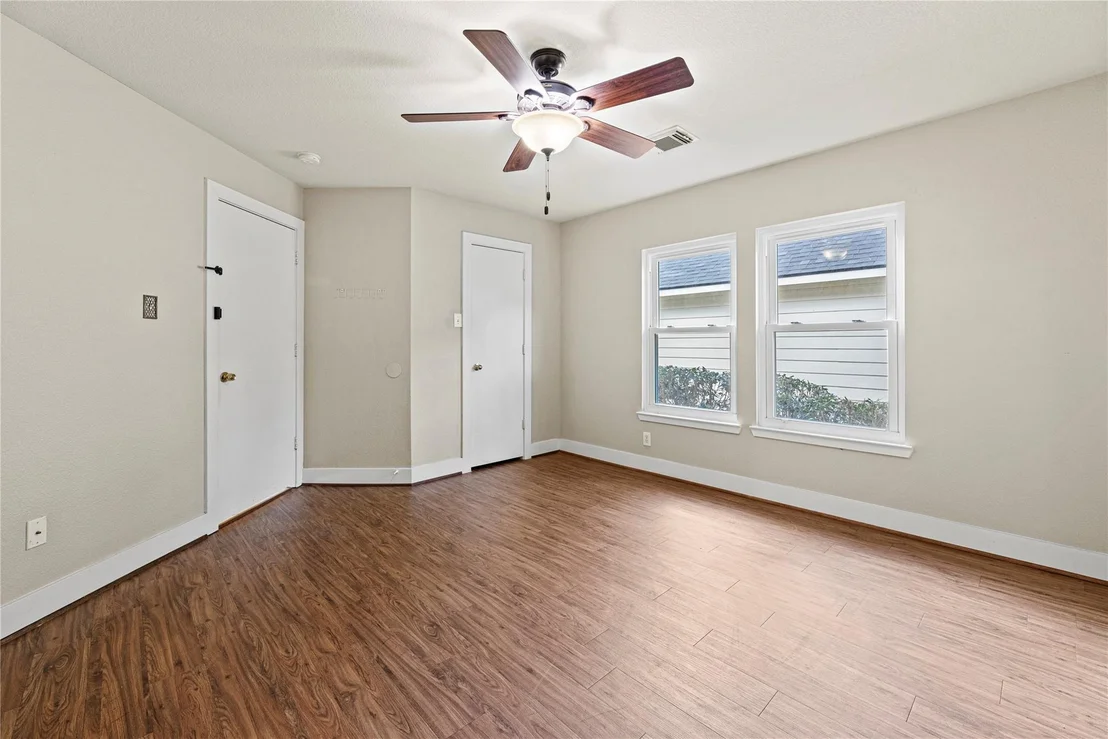 Photo of 5715 Silver Oak Drive