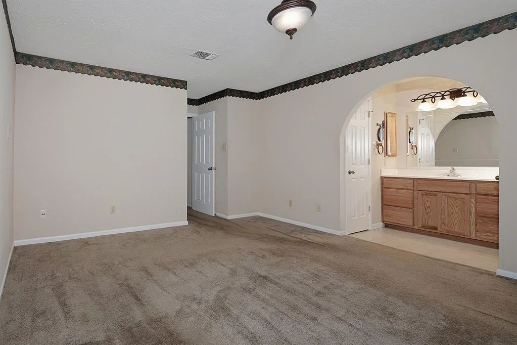 Photo of 11808 S Red Cedar Circle