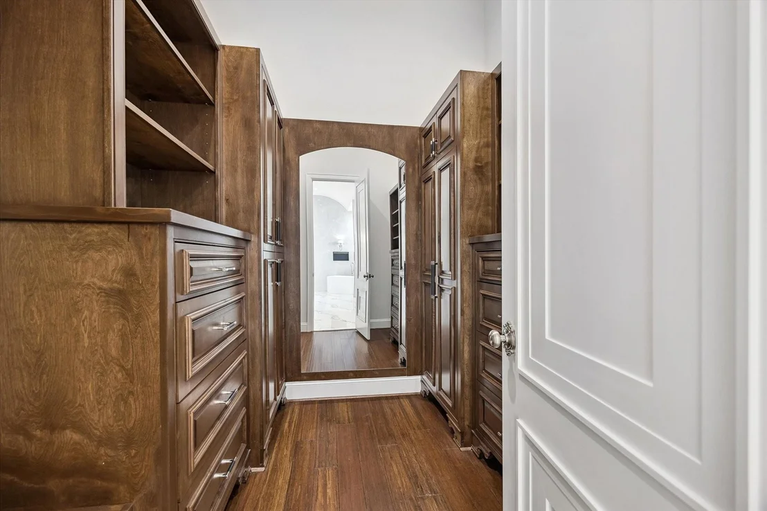 Photo of 9761 Westview Drive