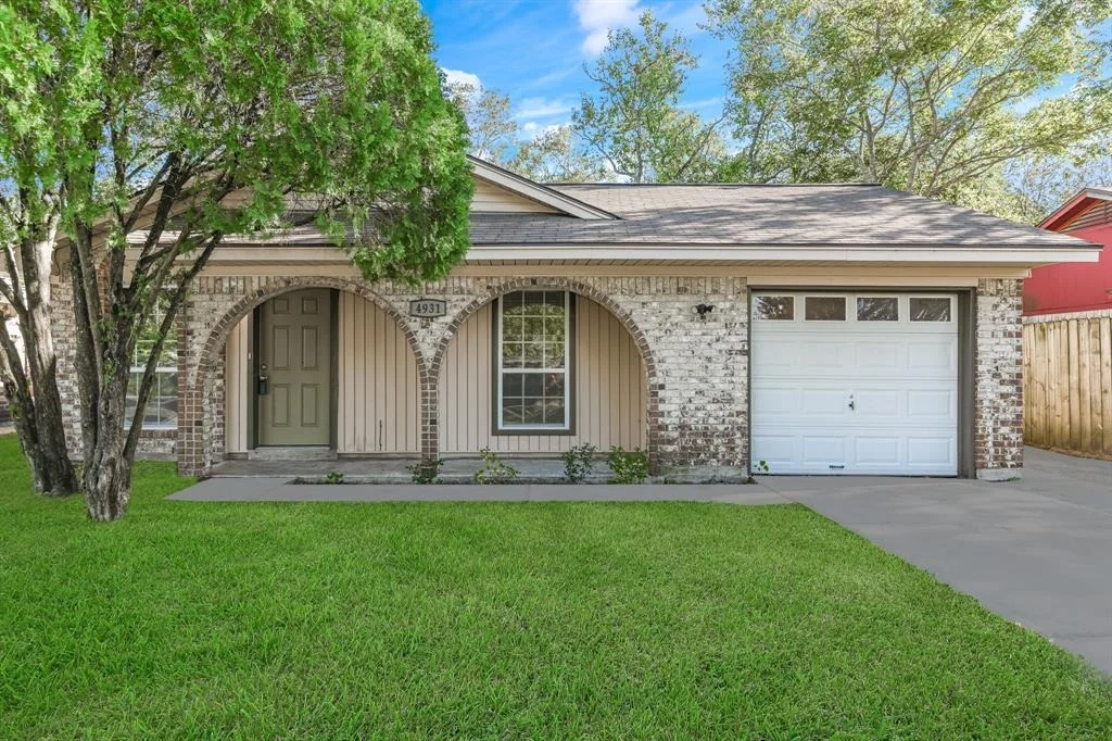 Photo of 4931 Redfish Reef Drive