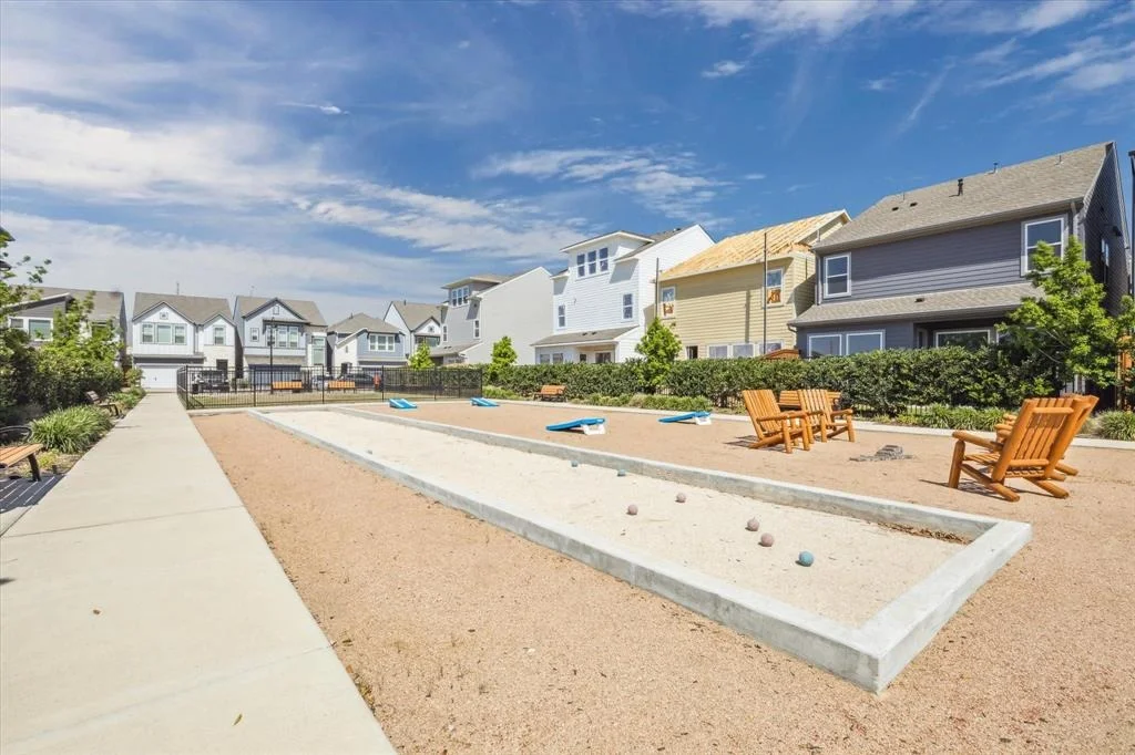 Photo of 16036 Mason Run Drive