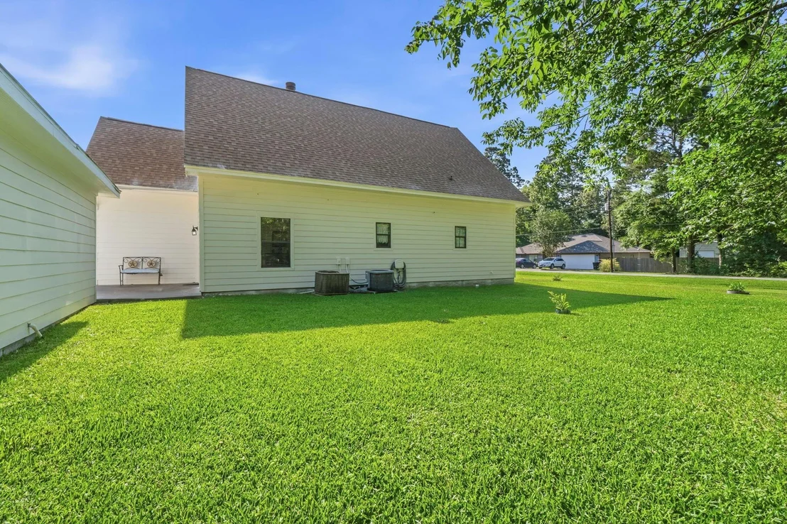 Photo of 109 Pine Needle Street
