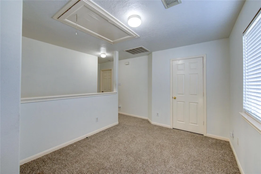 Photo of 10202 Middleglen Lane