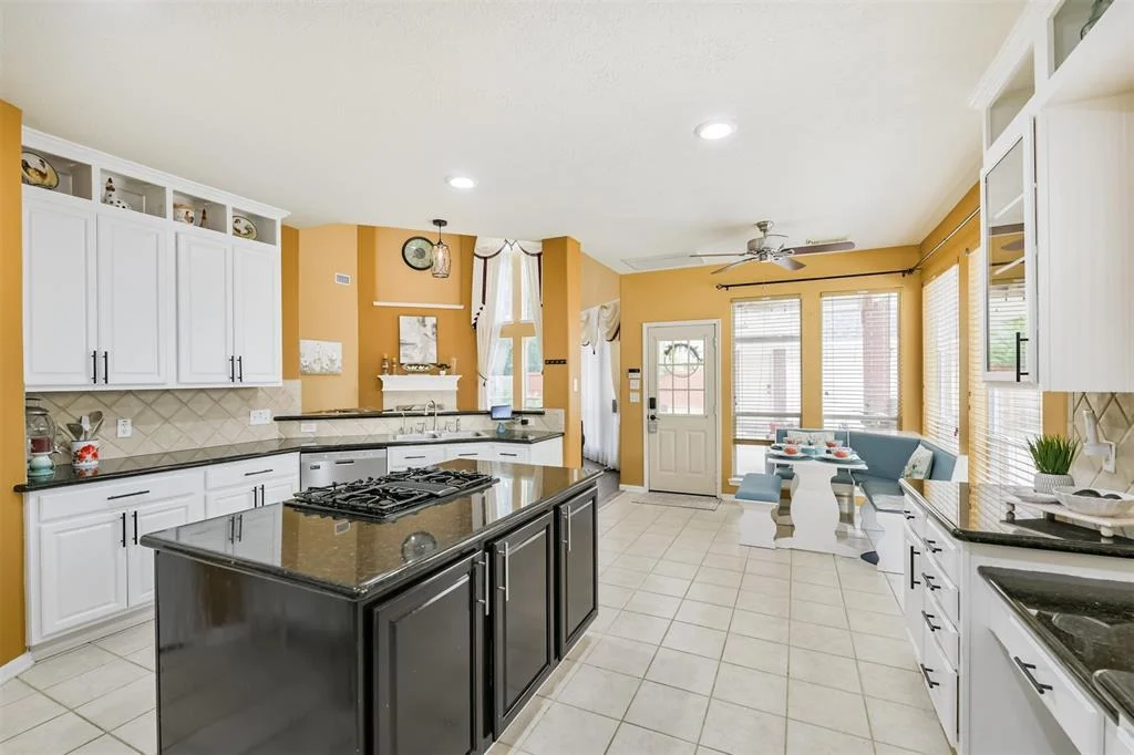 Photo of 9127 Memorial Valley Drive