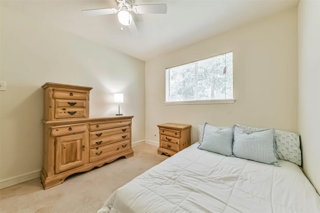 Photo of 115 N Shirley Street