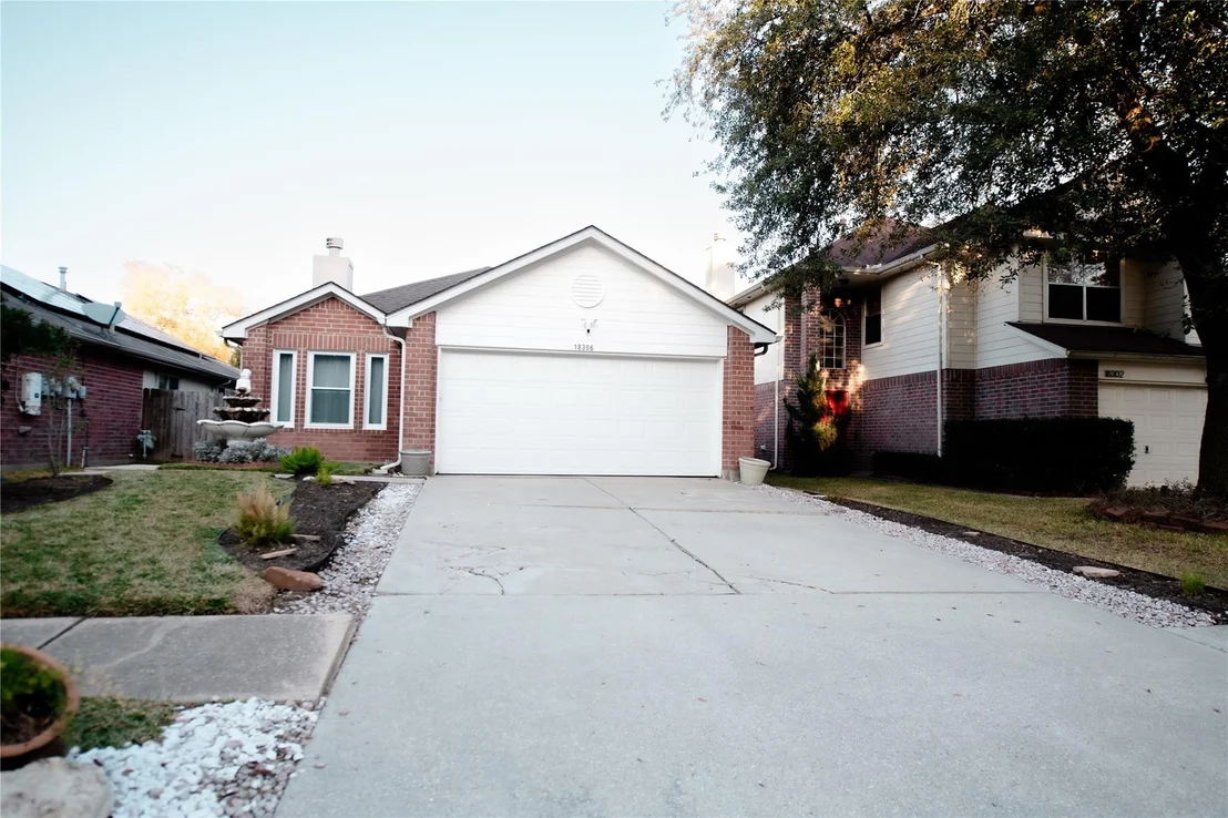Photo of 18306 Campbellford Drive