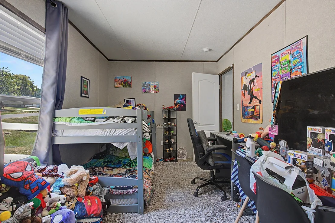 Photo of 387 Lake Shore Drive
