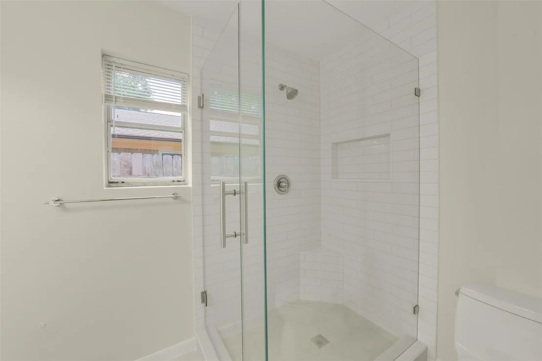 Photo of 12307 Waldemar Drive