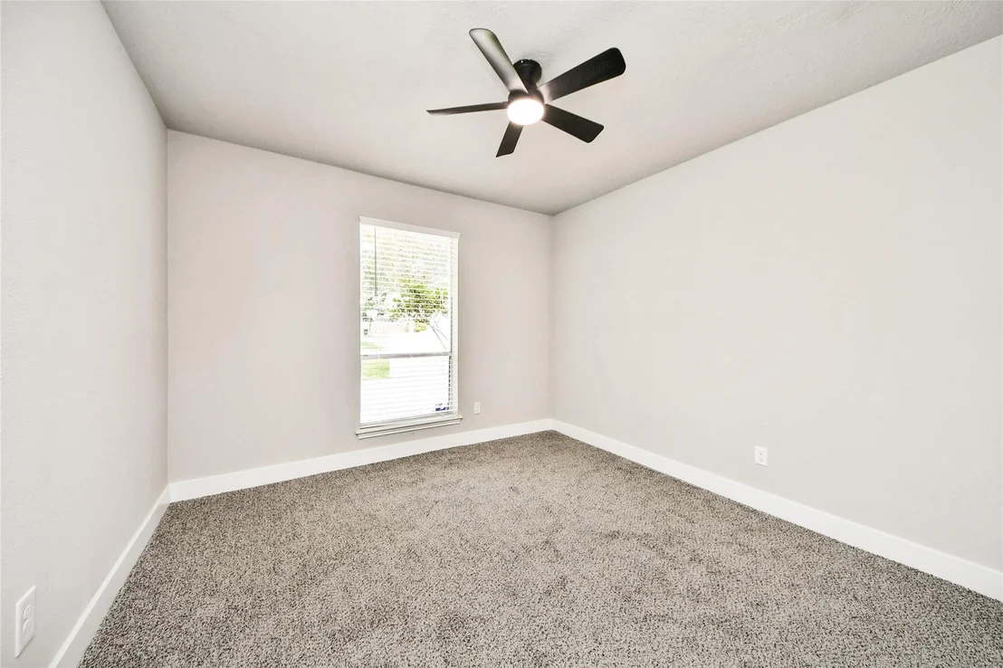 Photo of 22707 Fincastle Drive
