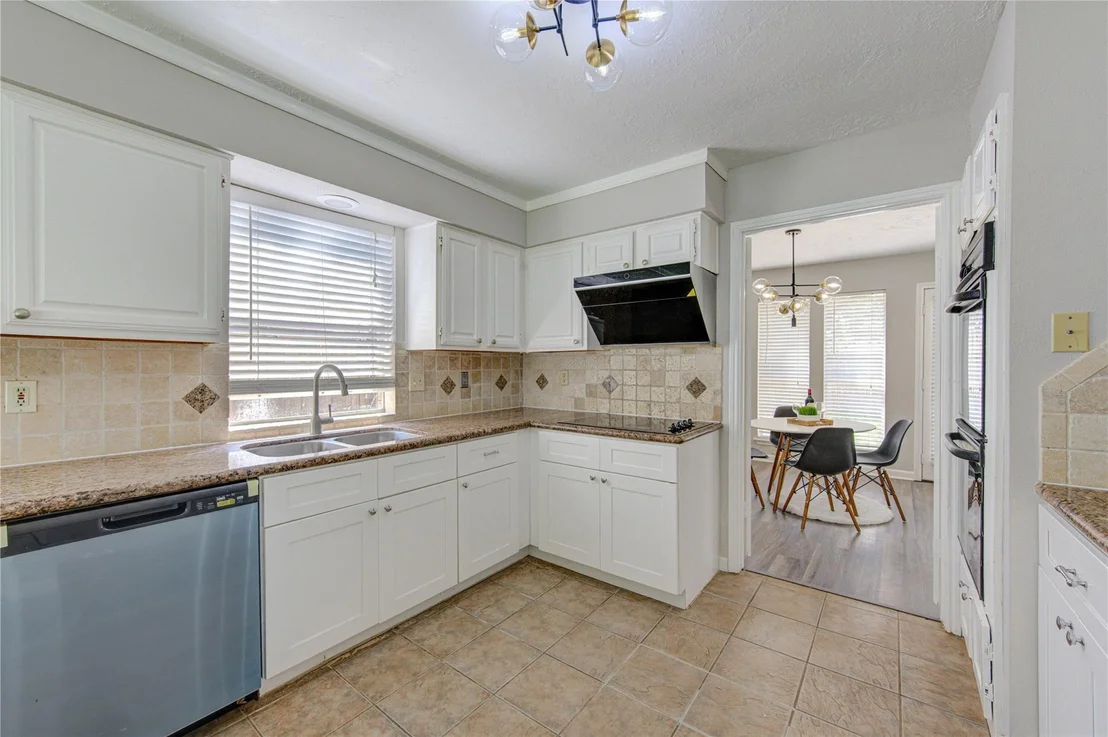 Photo of 3327 Timber View Drive