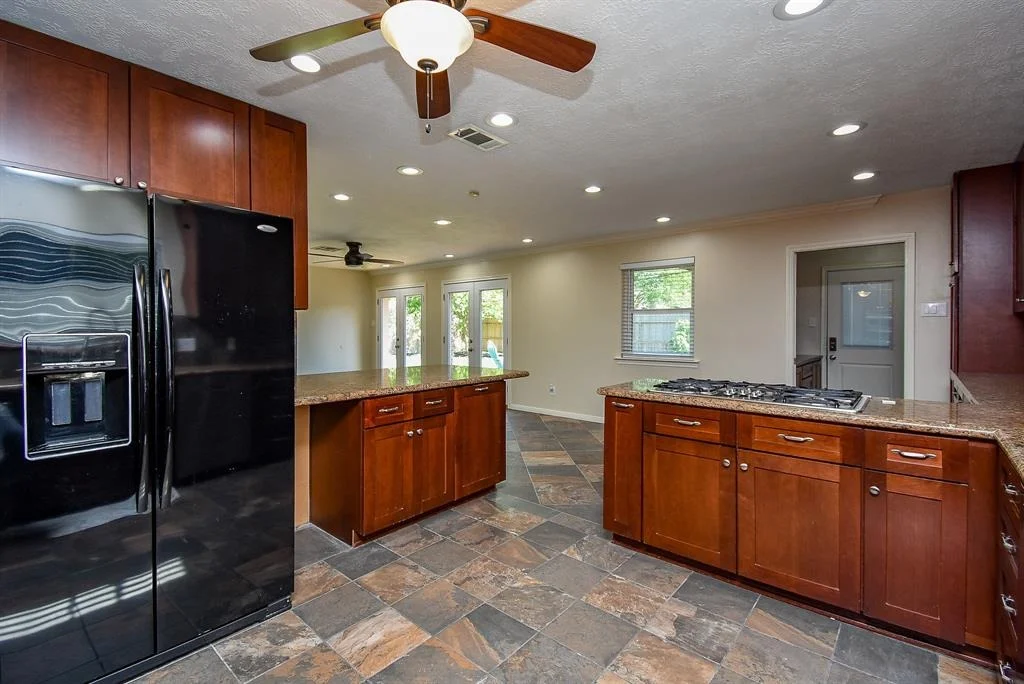Photo of 5419 Willowbend Boulevard