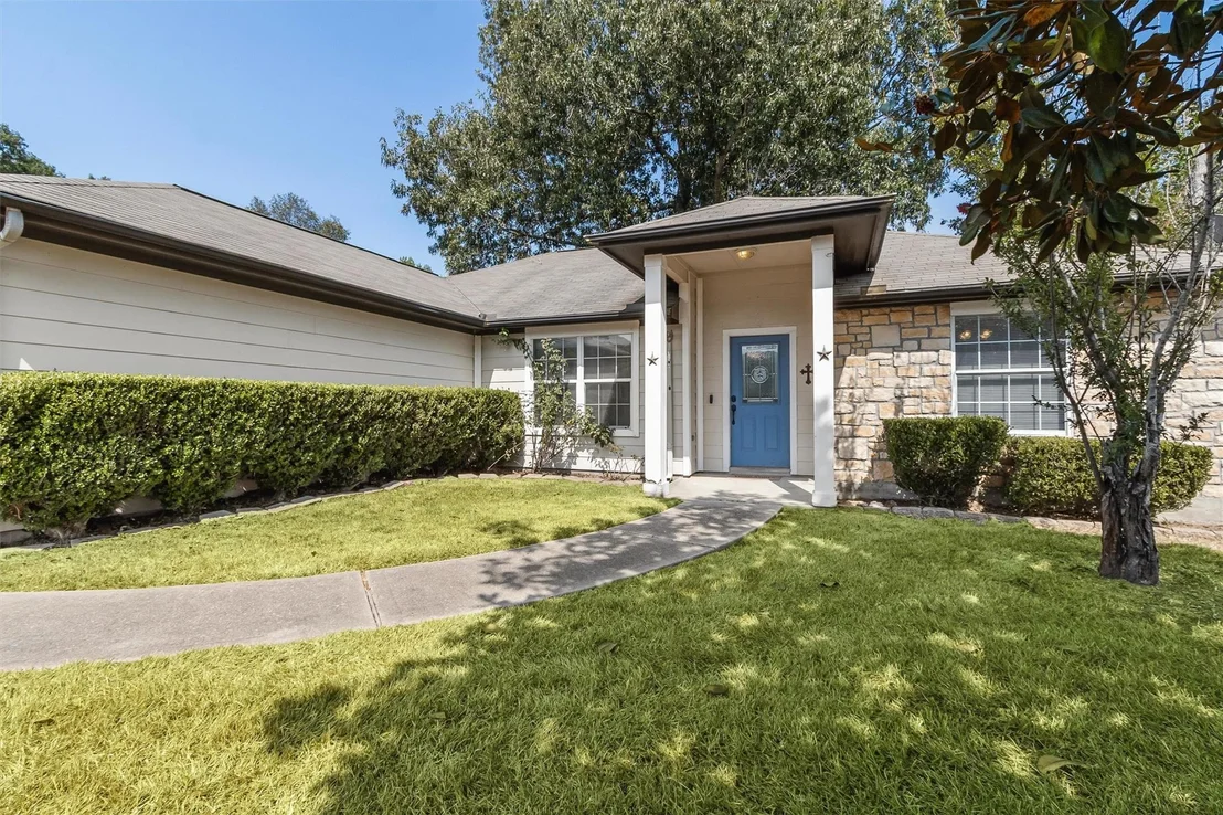 Photo of 217 Kellyn Court