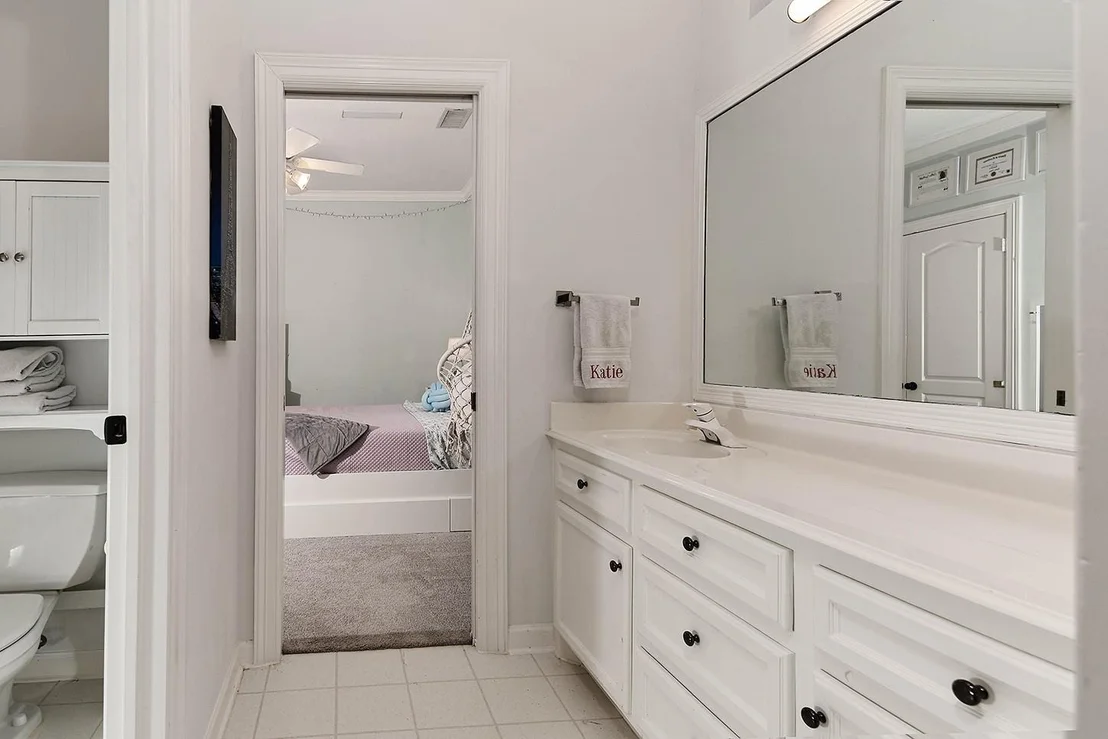 Photo of 6 Orchard Pines Place