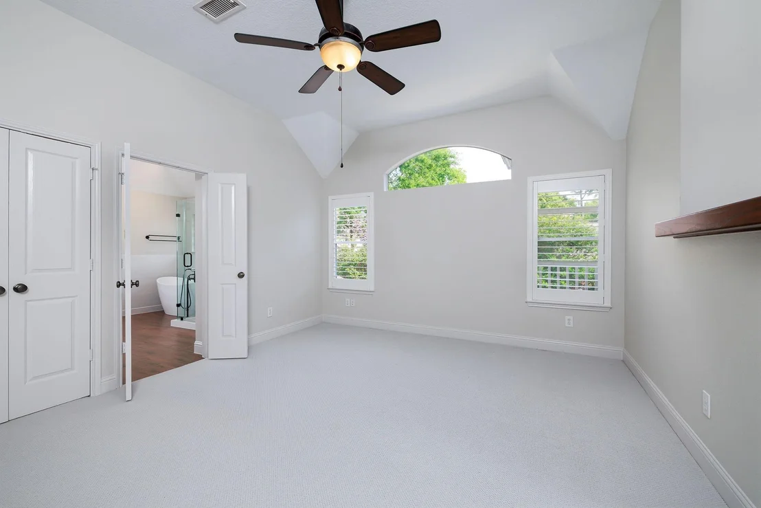Photo of 18 Doeskin Place