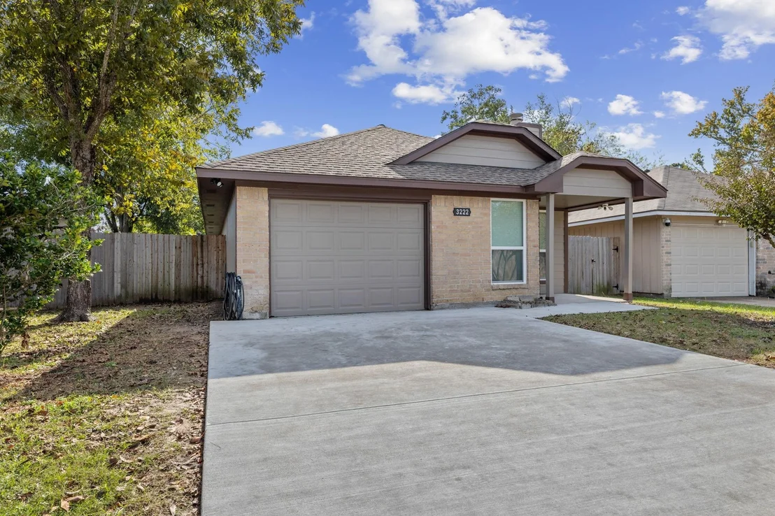 Photo of 3222 Lucida Lane