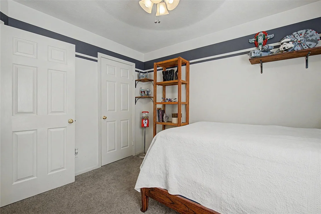 Photo of 59 Laughing Brook Court