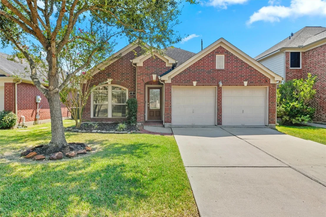 Photo of 21 Palm Desert Drive