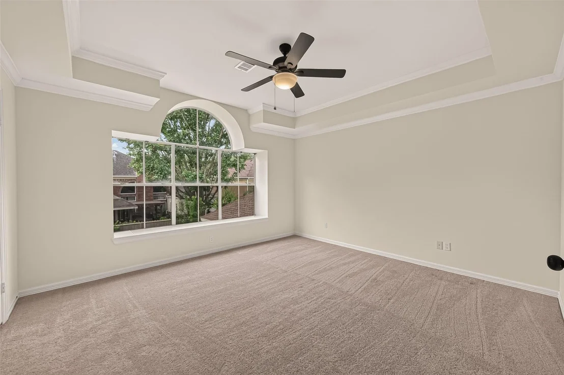 Photo of 14139 Swallowfield Drive