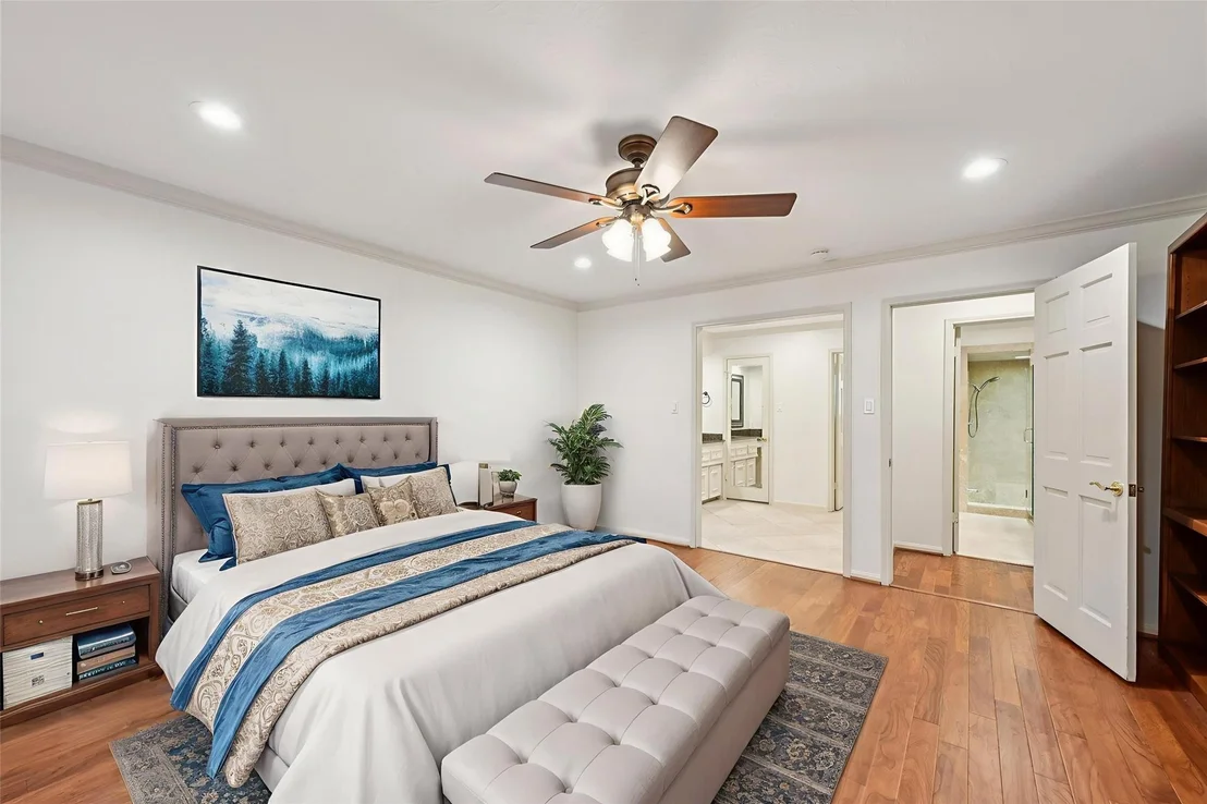 Photo of 11003 Overbrook Lane