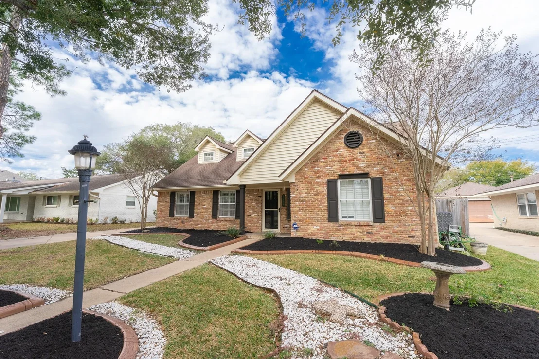 Photo of 5718 Kuldell Drive