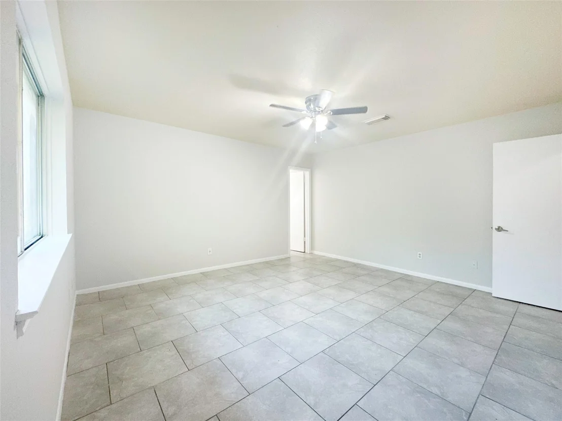 Photo of 7838 Yellow Pine Drive