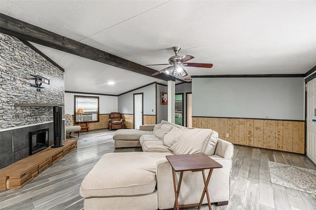 Photo of 17318 Pioneer Trail