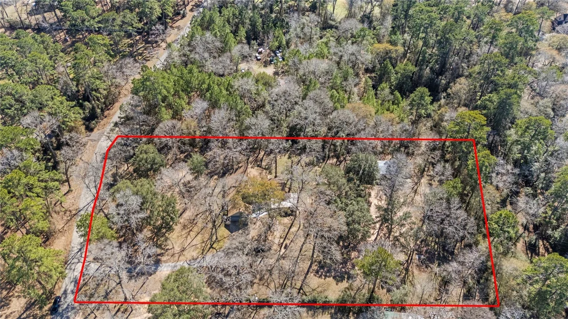 Photo of 23115 Cardinal Drive