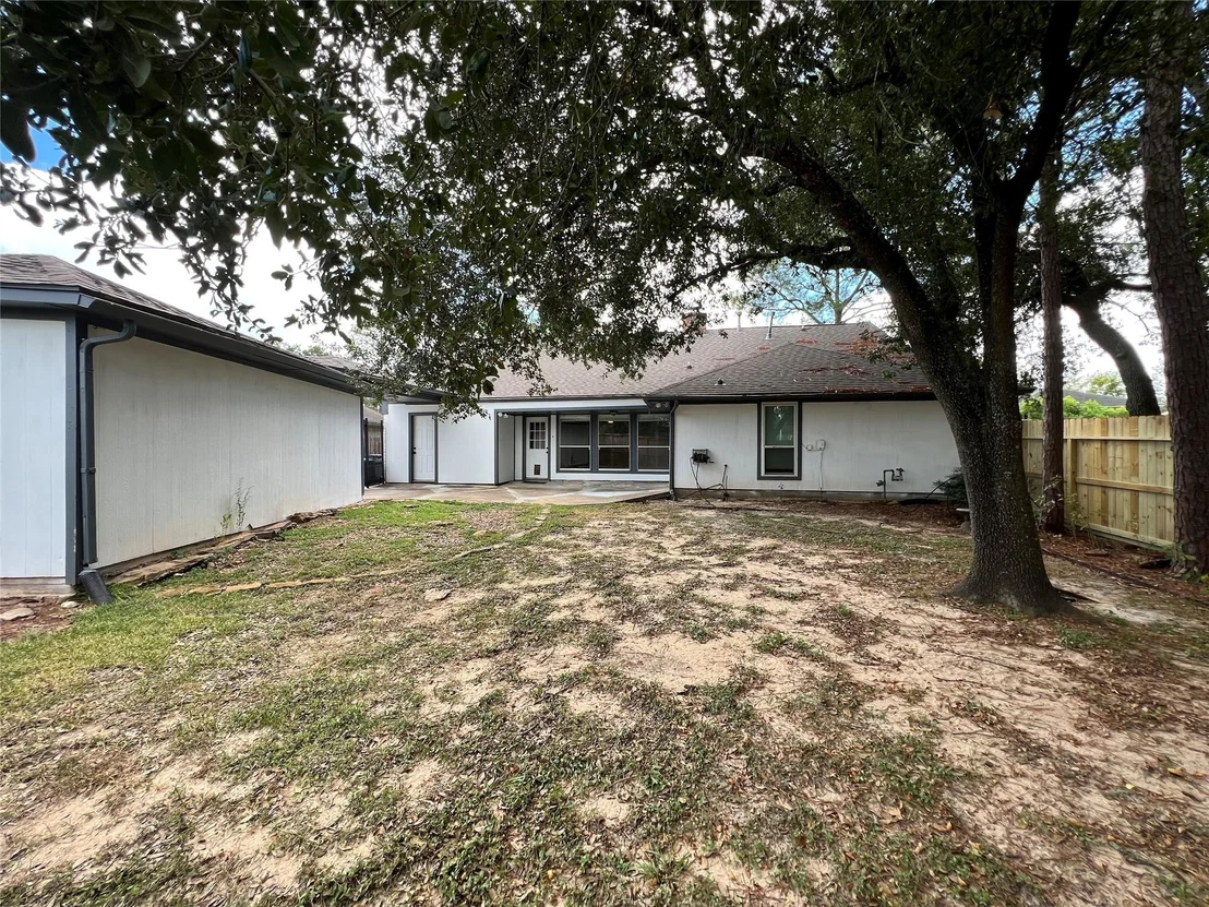 Photo of 15903 Brookvilla Drive