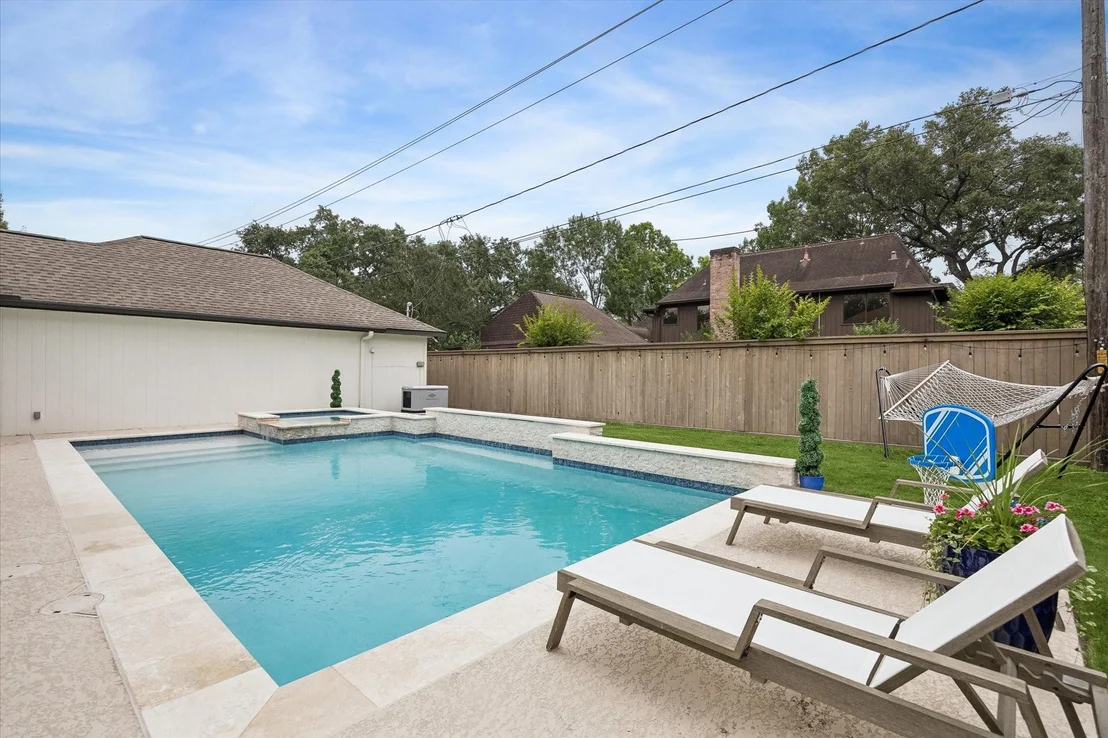Photo of 14703 Broadgreen Drive