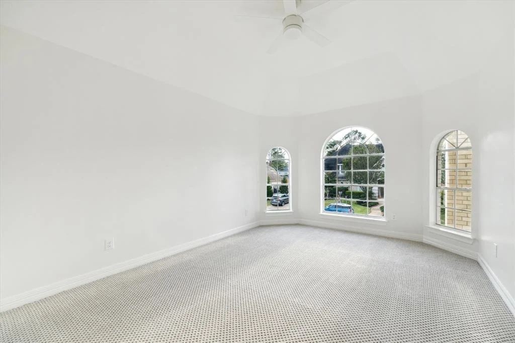 Photo of 17624 Shadow Valley Drive