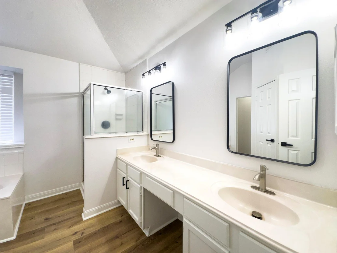 Photo of 16406 Ginger Run Way