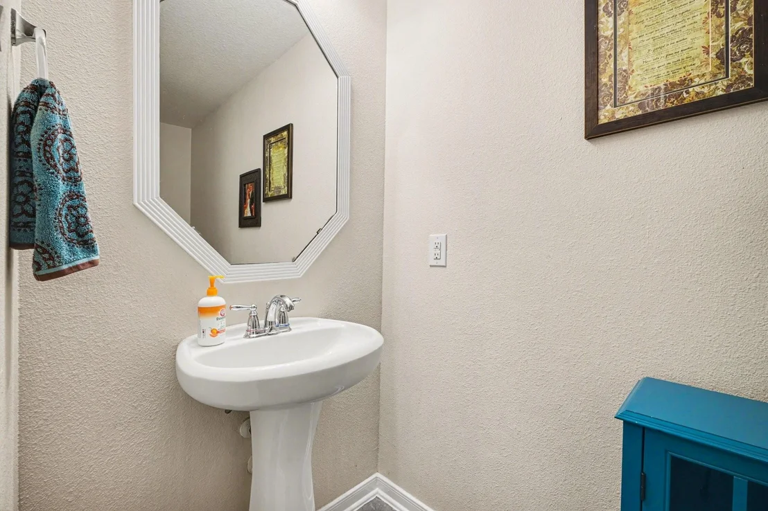 Photo of 806 Dawn Ridge Way